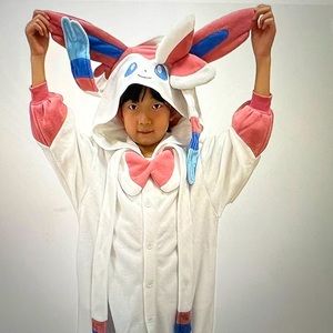 Pokémon Sylveon Onesie Jumpsuit Halloween Costume (5-9 year old)